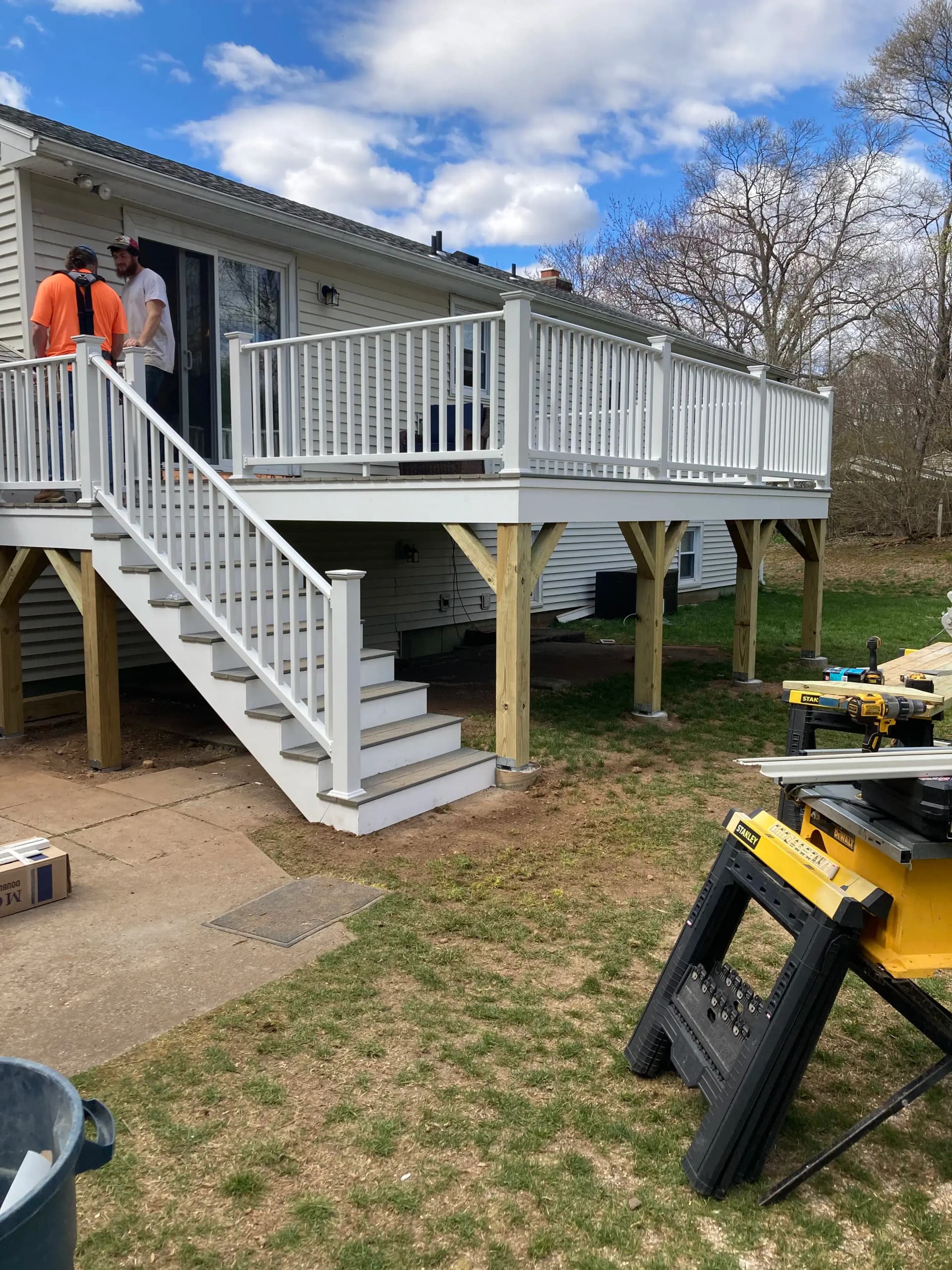 Decks & Outdoor Living